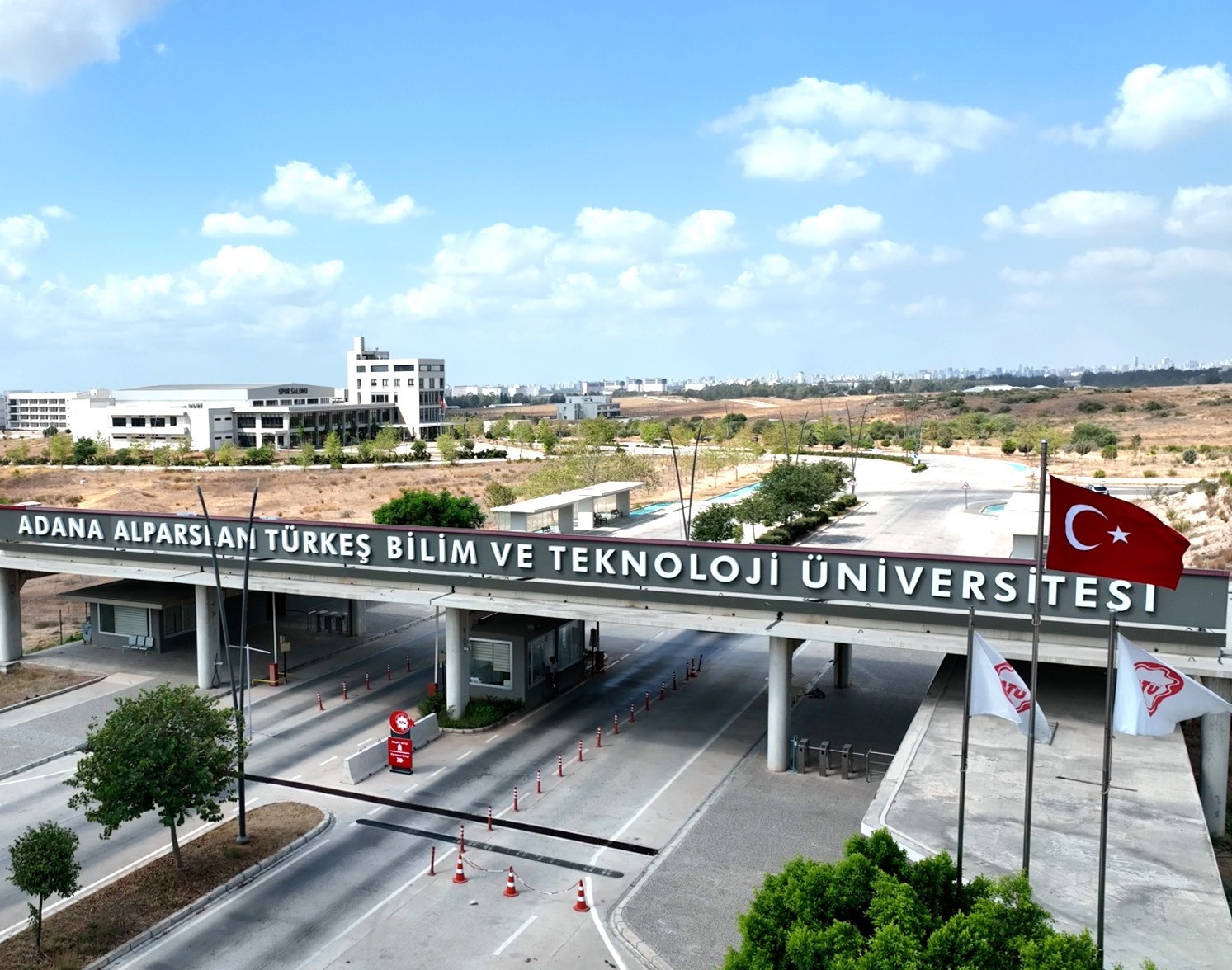 ATÜ’de yönetim ve bilimin mutfağı kadınlara emanet