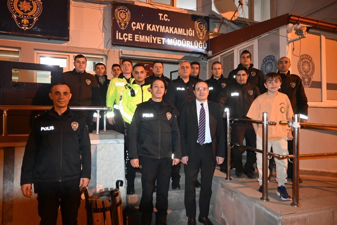 Kaymakam Türker iftarda emniyet mensuplarıyla bir araya geldi