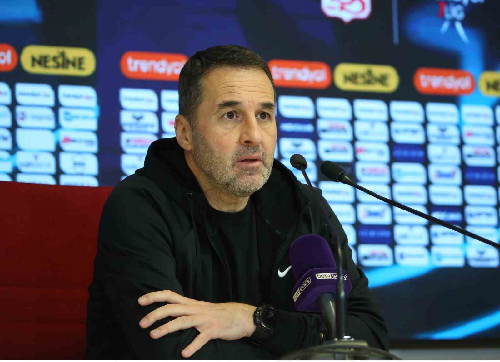 Yalçın Koşukavak: "Play-off yarışının içinde olmaya çalışacağız"