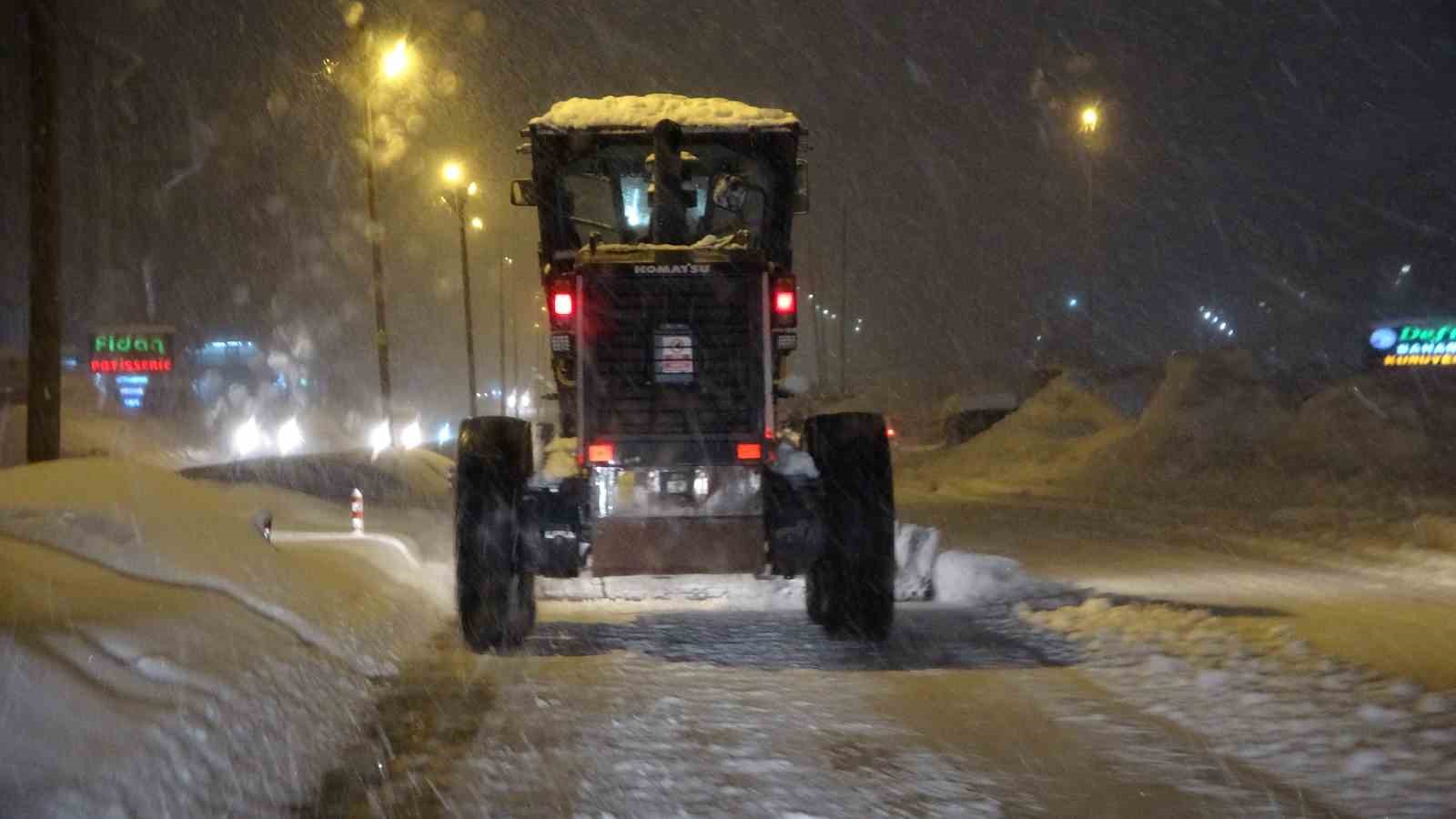 Mart geldi ama Bitlis’te kış bitmedi
