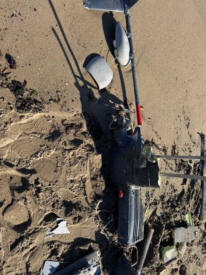 Halk plajında İHA alarmı: Patlayıcı taşıyabileceği şüphesiyle 400 metrelik alan boşaltıldı