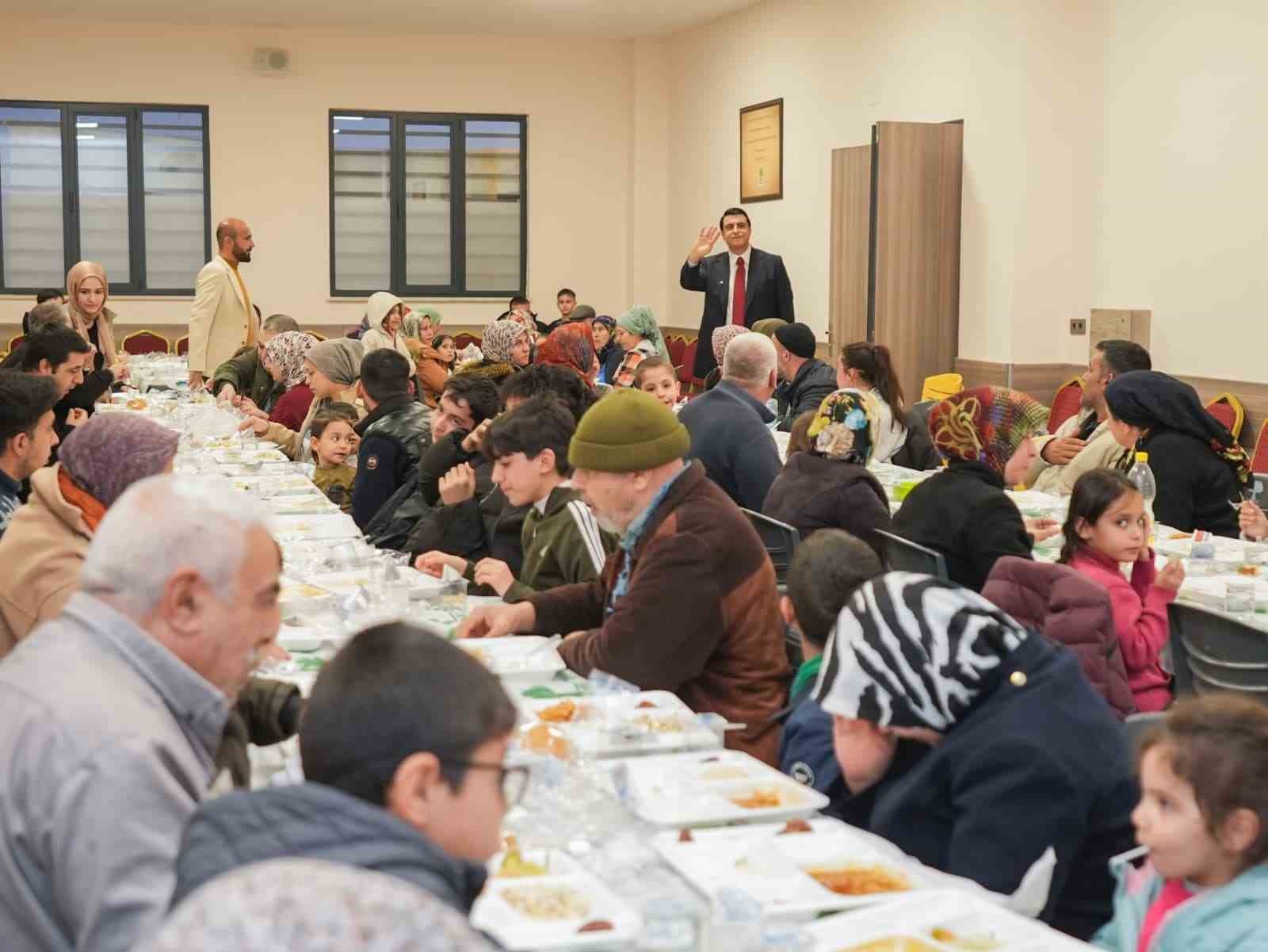 Yılmaz’dan Kuzeyşehir’e ziyaret