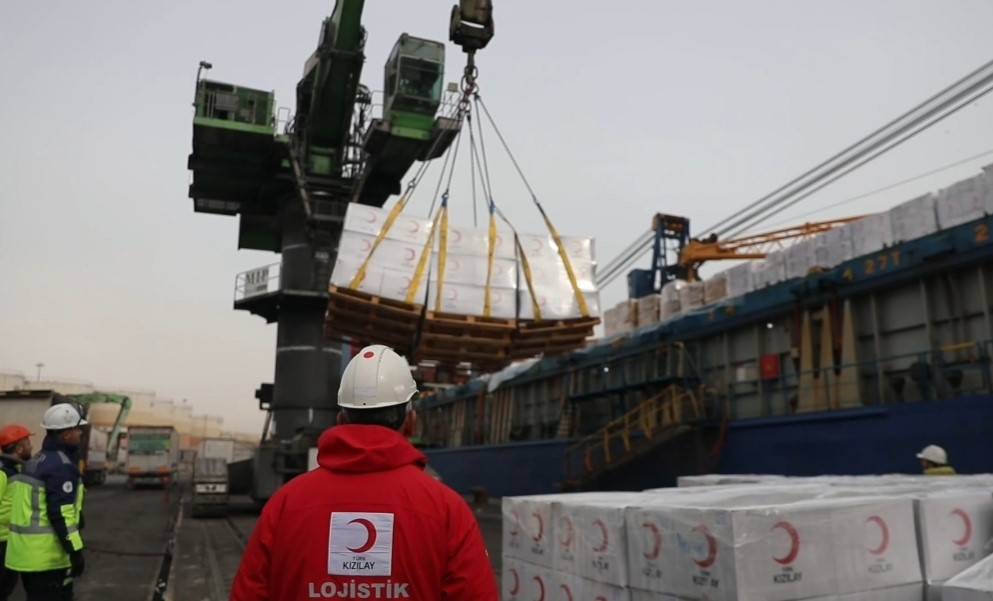 Afyonkarahisar’dan Gazze’ye 7 bin çift ayakkabı yardımı