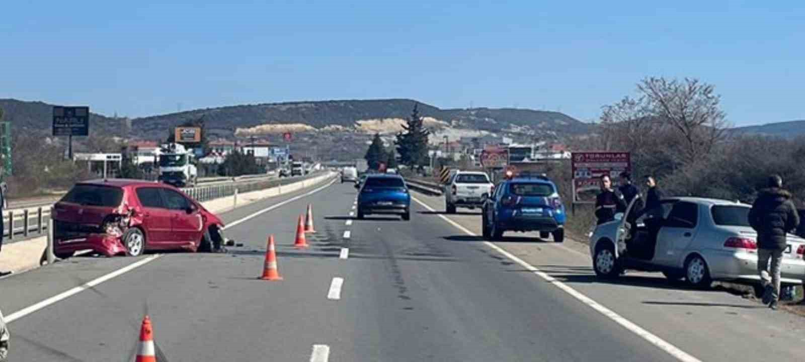Keşan’da iki otomobilin çarpıştı: 1 kişi yaralandı