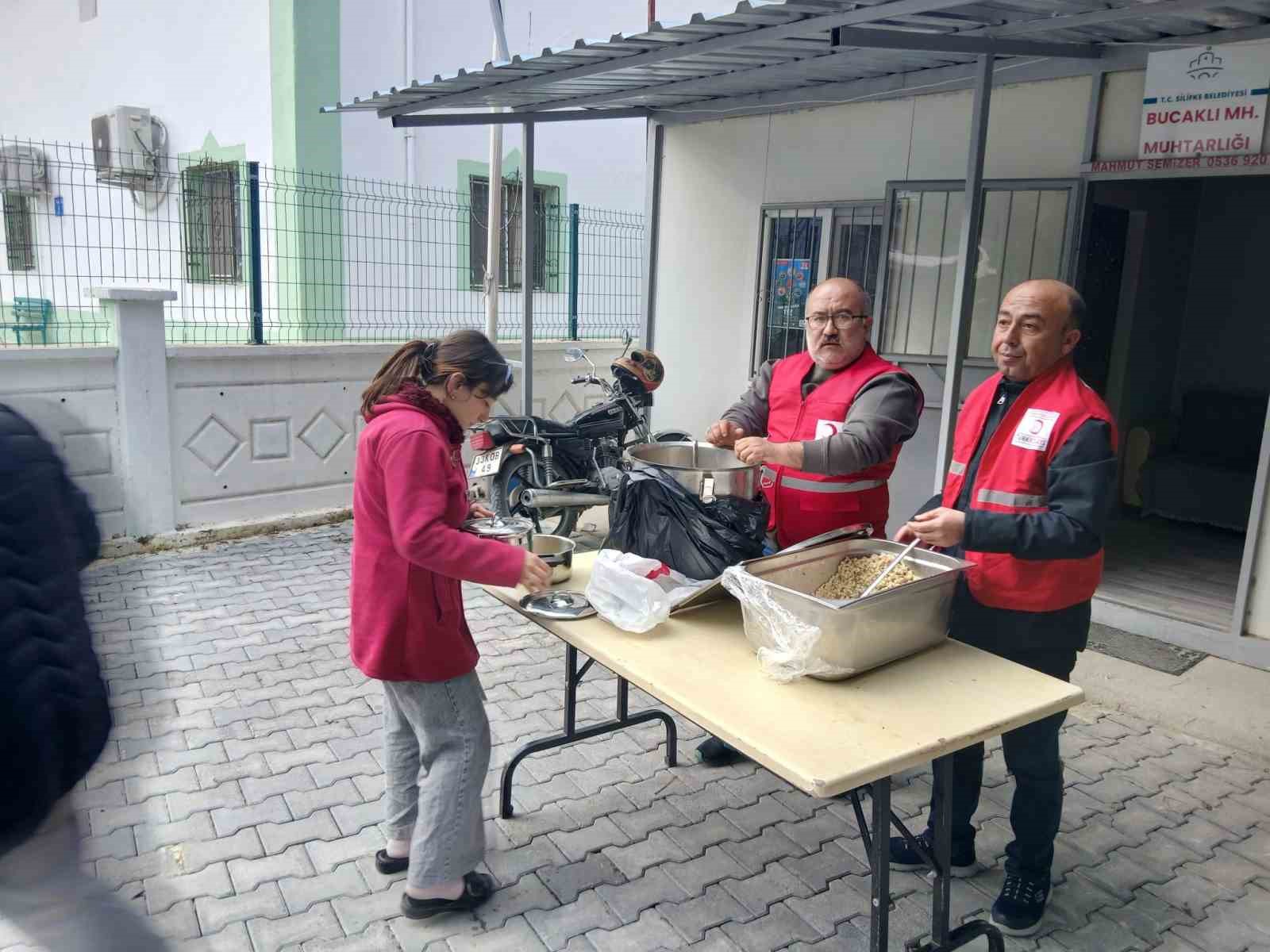 Türk Kızılay Silifke Şubesi’nden Ramazan’da Büyük dayanışma