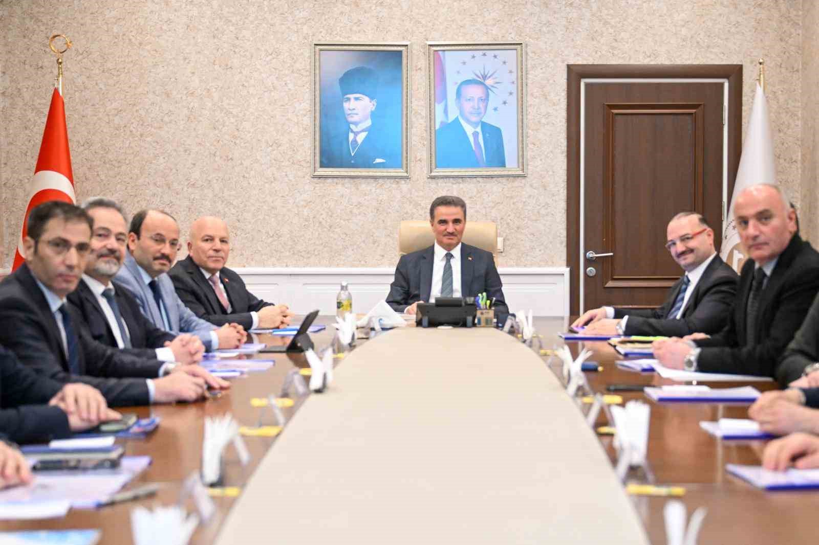 Erzurum’da "Model Fabrika Projesi" istişare toplantısı gerçekleştirildi