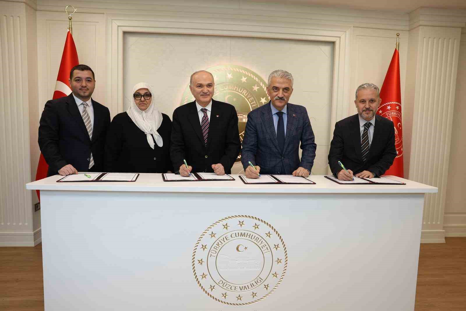 Düzceli hayırseverden kente iki yeni sağlık tesisi