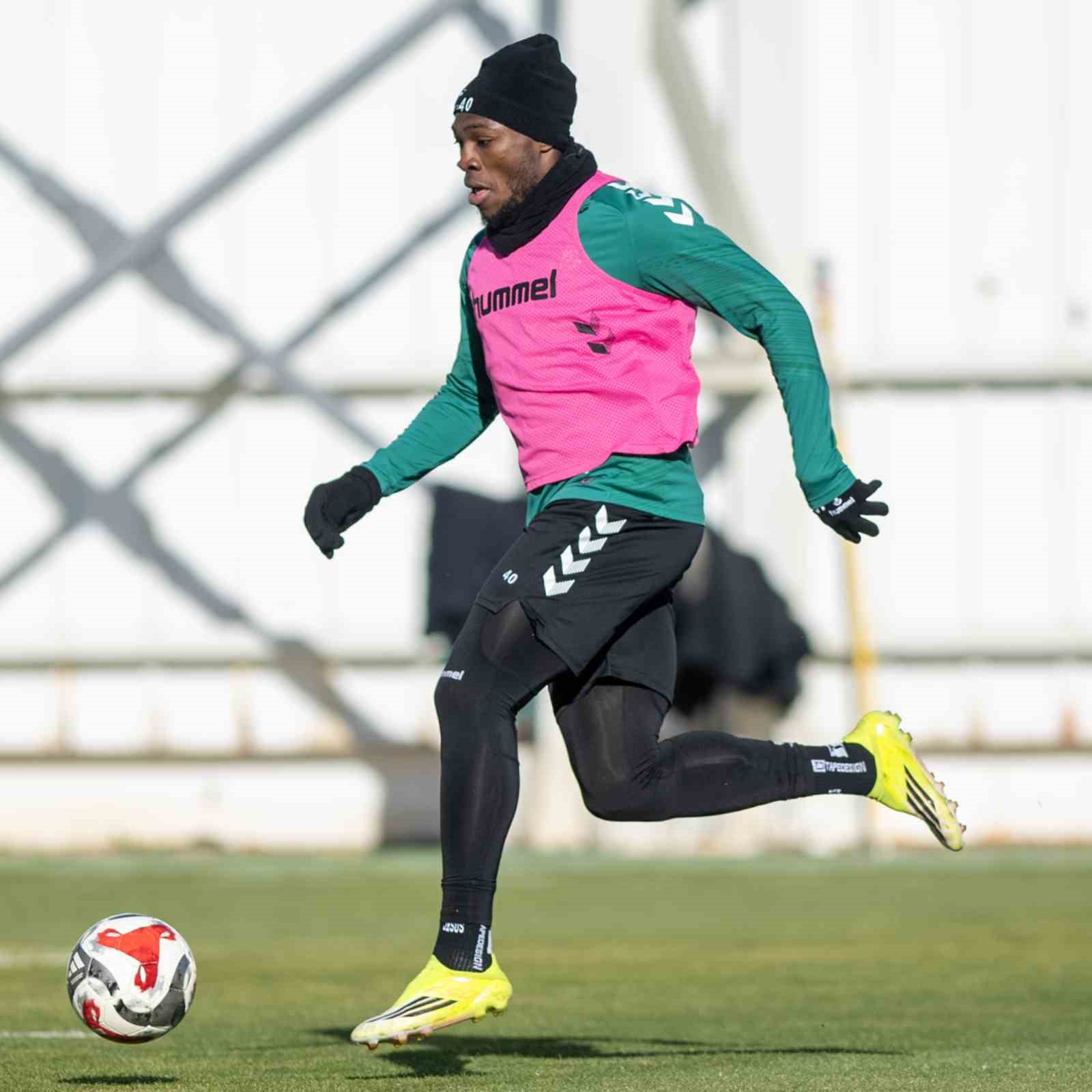 Konyaspor, Kocaelispor maçı hazırlıklarına devam ediyor