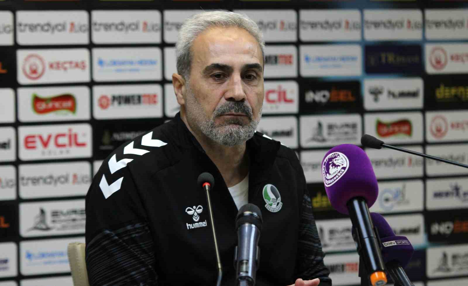 Mustafa Dalcı: "Koca bir şehrin geleceğiyle oynandığını düşünüyorum"