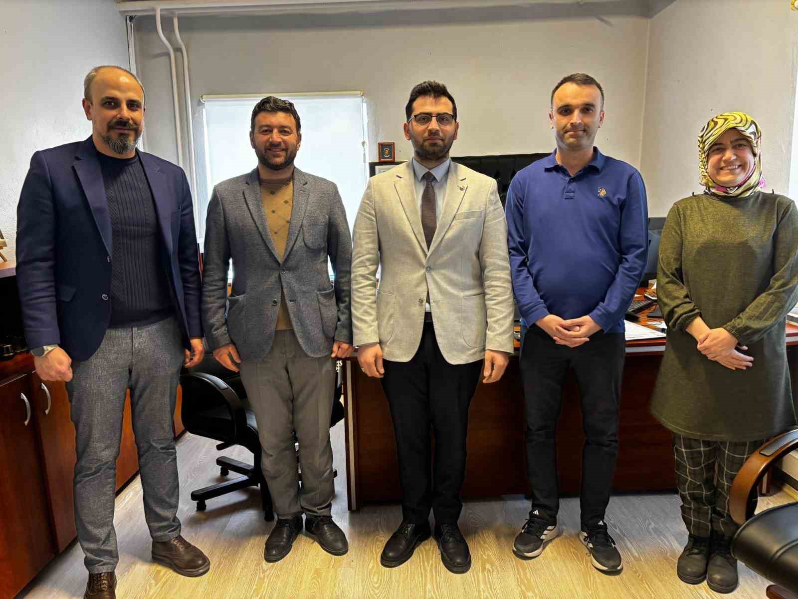 Minik ellerden Gazze’ye büyük destek