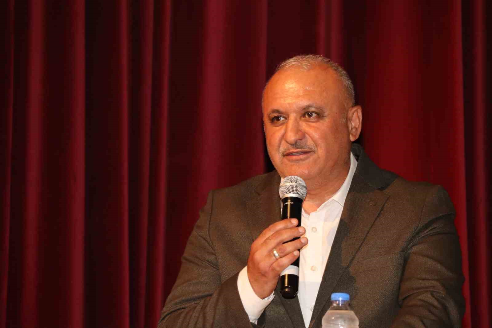 Miran: "Ara tatil öğrenme kaybına yol açmıyor"