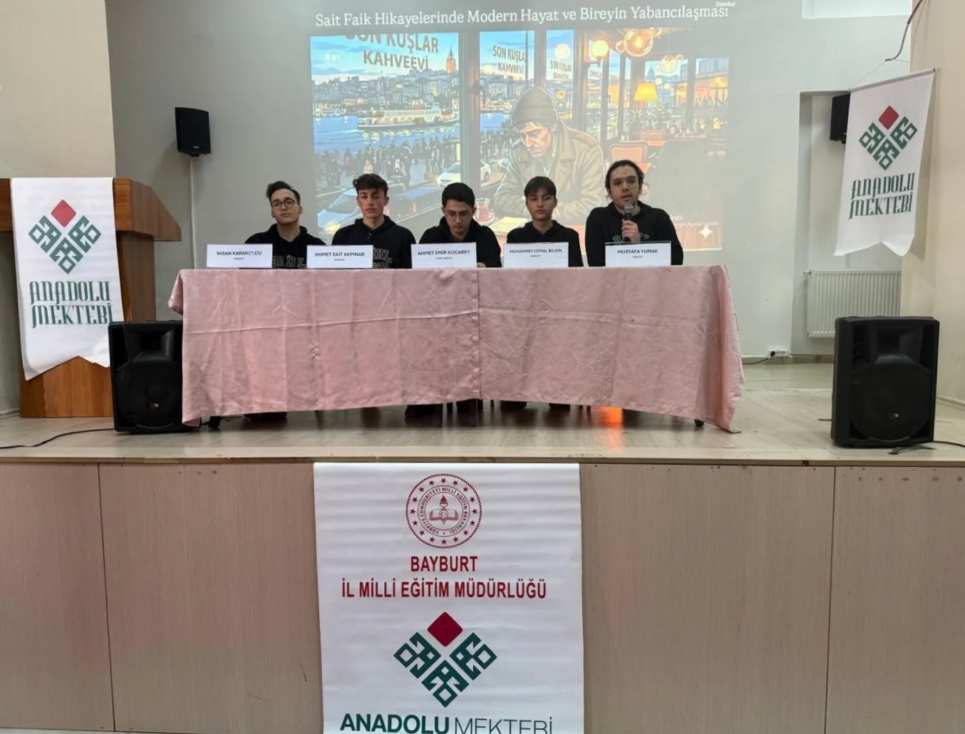 Bayburt’ta öğrenciler Sait Faik Abasıyanık’ı anlattı