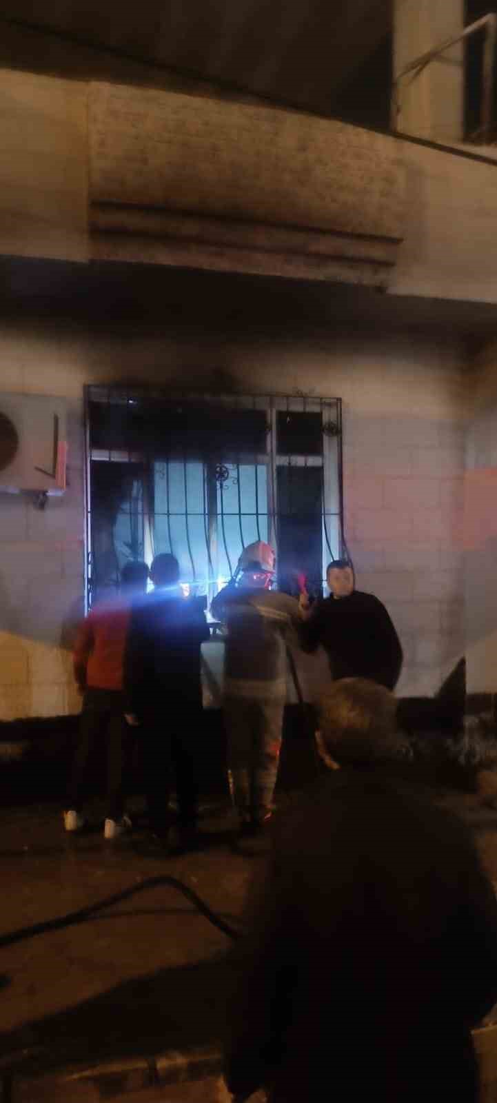 Mardin’de müstakil evde çıkan yangın söndürüldü