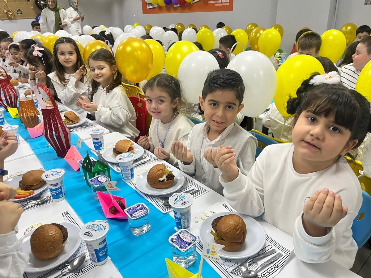 Miniklerin tekne orucu heyecanı