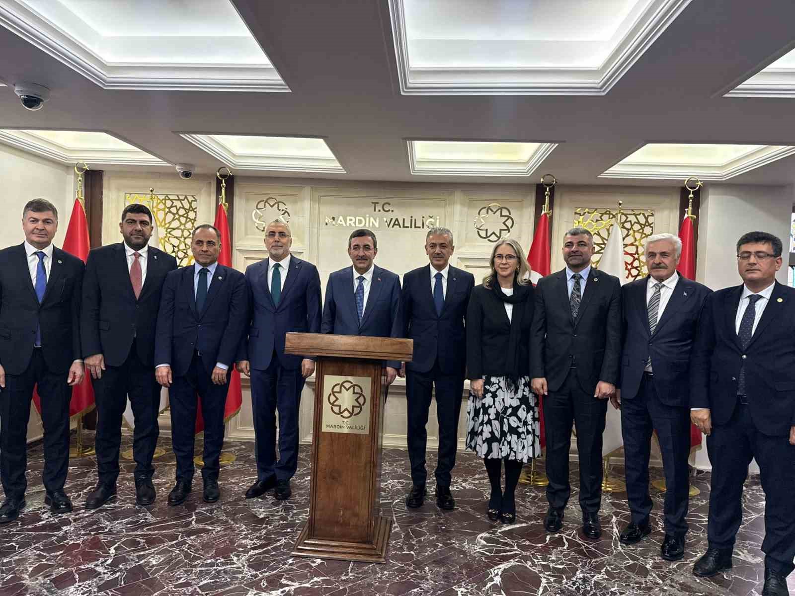 Cumhurbaşkanı Yardımcısı Cevdet Yılmaz Mardin’de