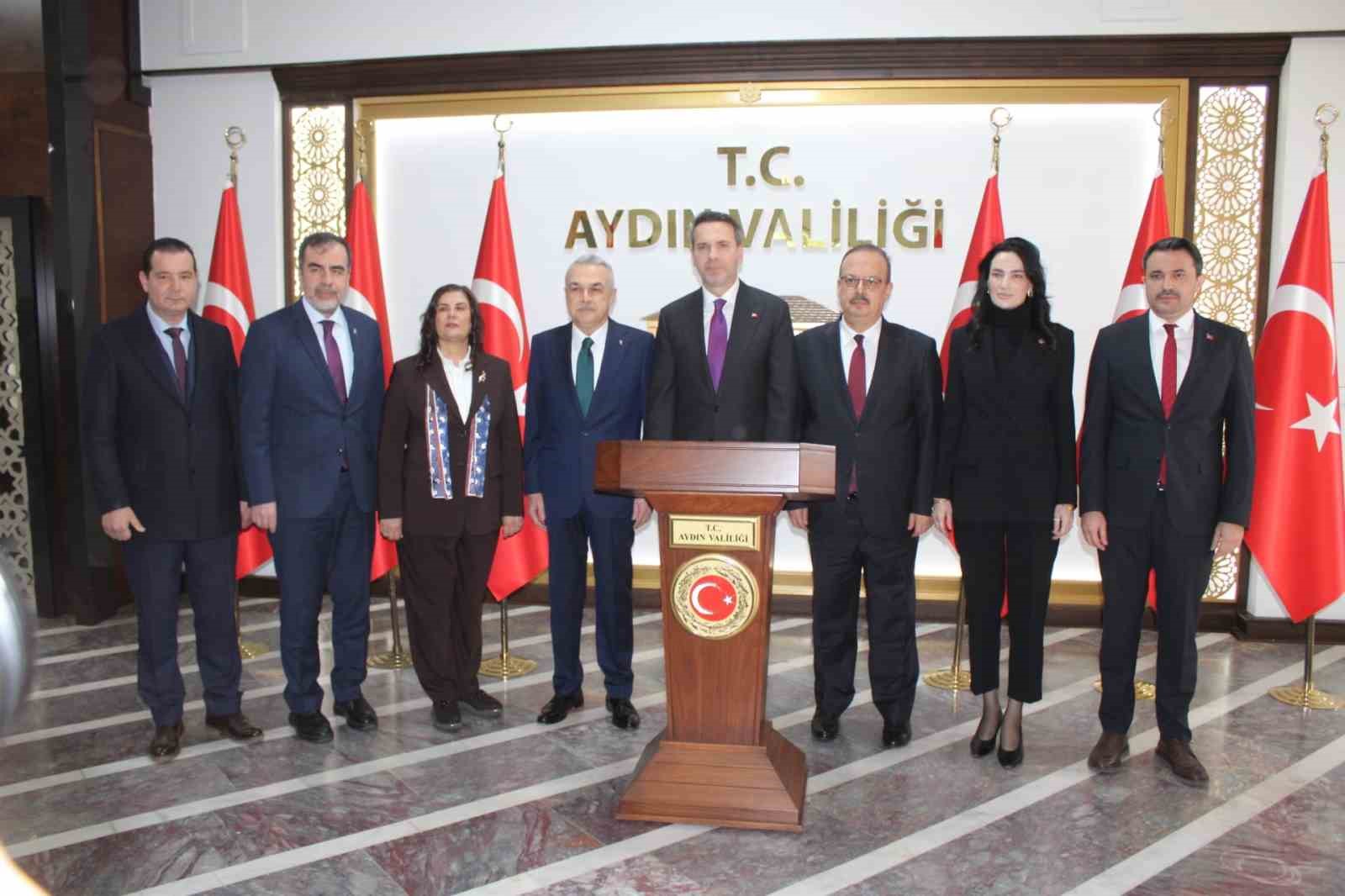 Enerji ve Tabii Kaynaklar Bakanı Bayraktar Aydın’da