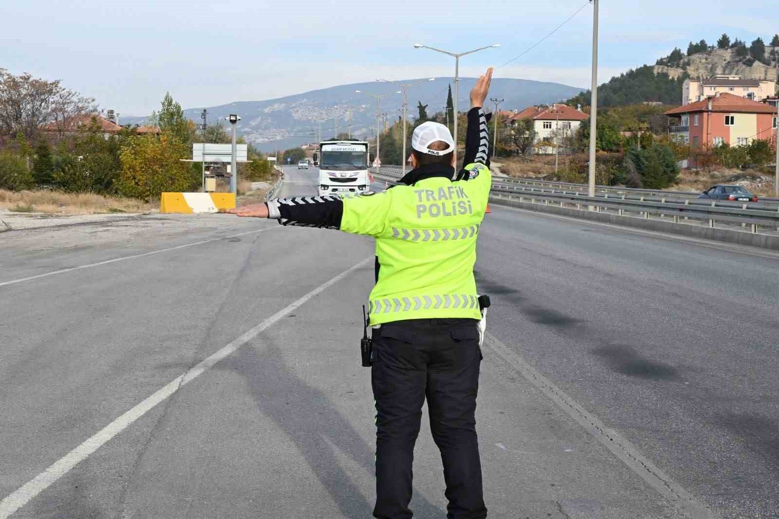 Burdur’da Ramazan Bayramı tedbirleri: 8 bin 24 kolluk gücü sahada olacak