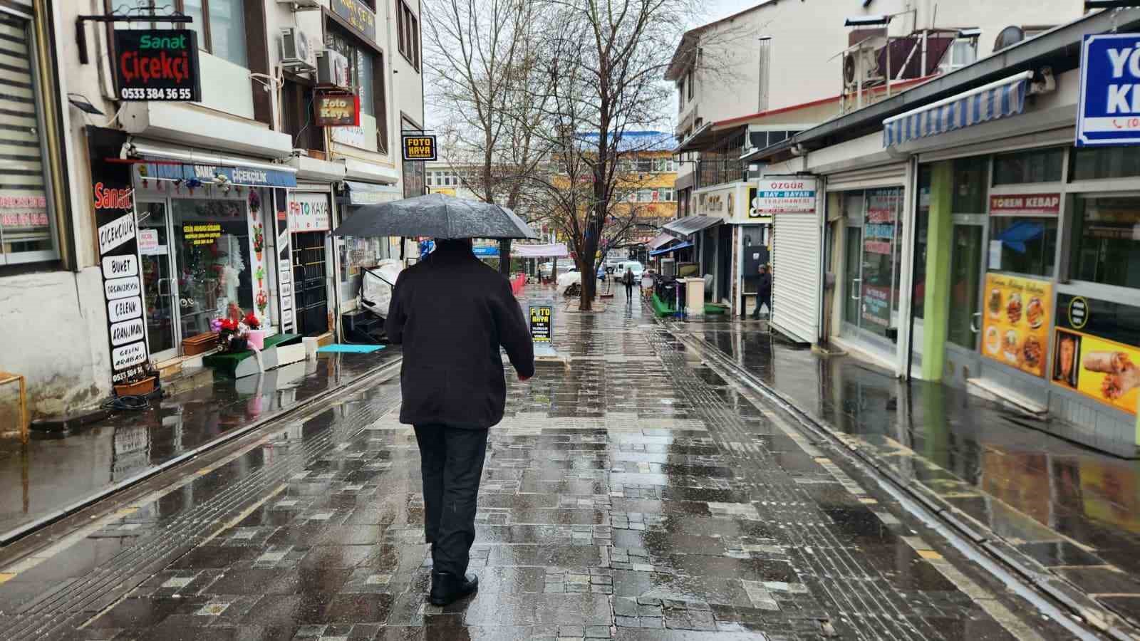 Tunceli’de sağanak yağış etkili oldu