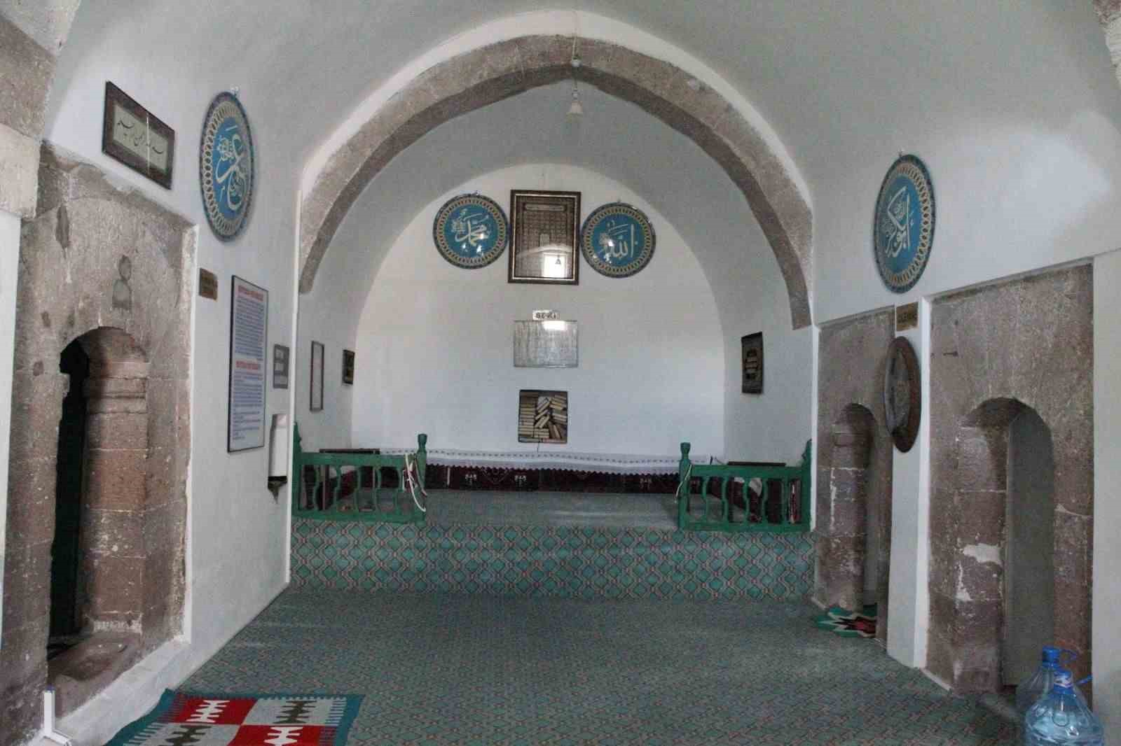 Mimariden tasavvufa: Mahperi Hatun’un Şeyh Turesan ile bıraktığı izler