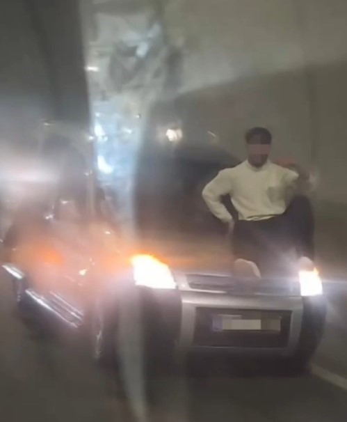 Tünelde müzik açıp araçtan inerek dans eden sürücüye 180 bin TL ceza