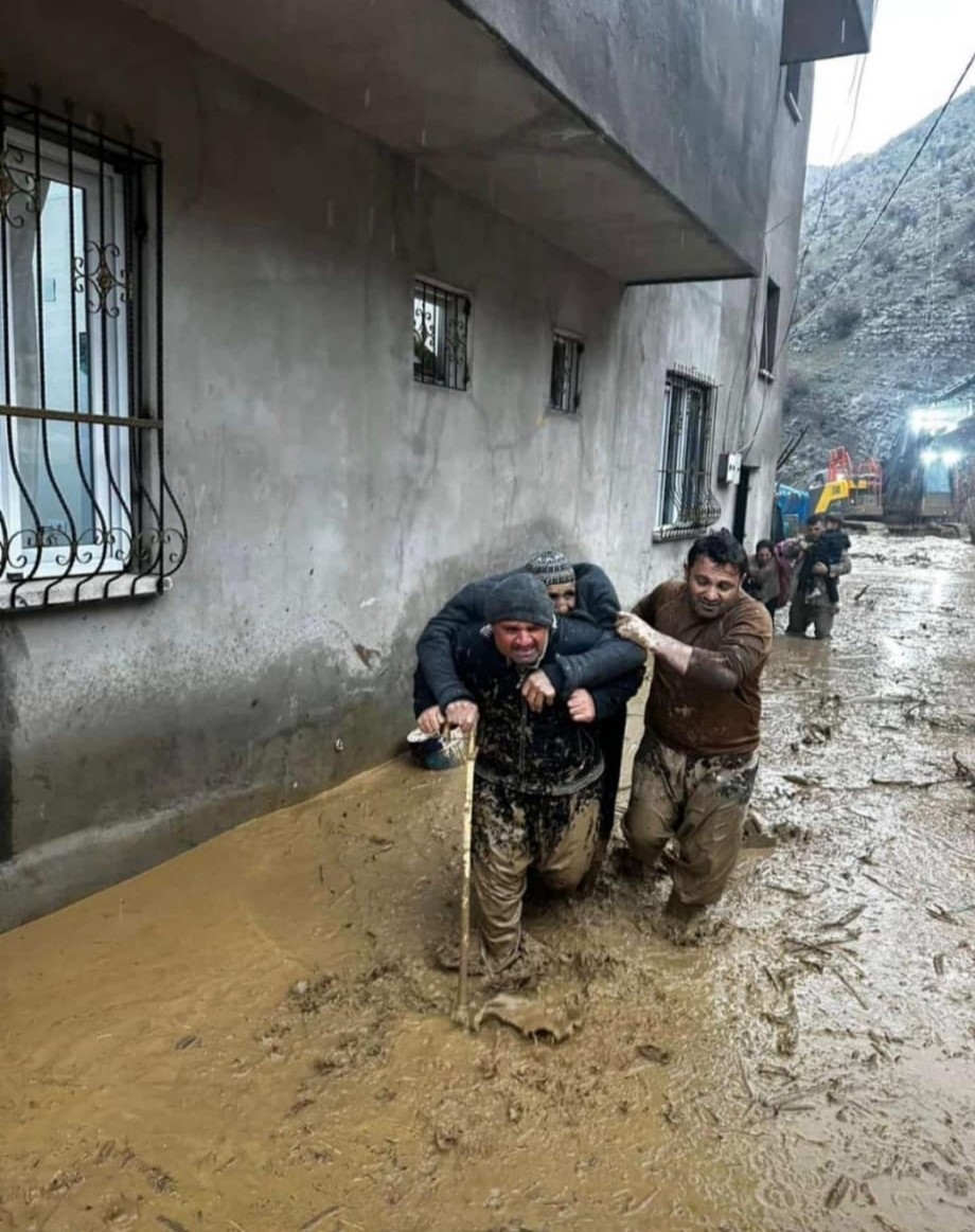 Şırnak’ta sel ve heyelan: Ev ve ahırlar zarar gördü