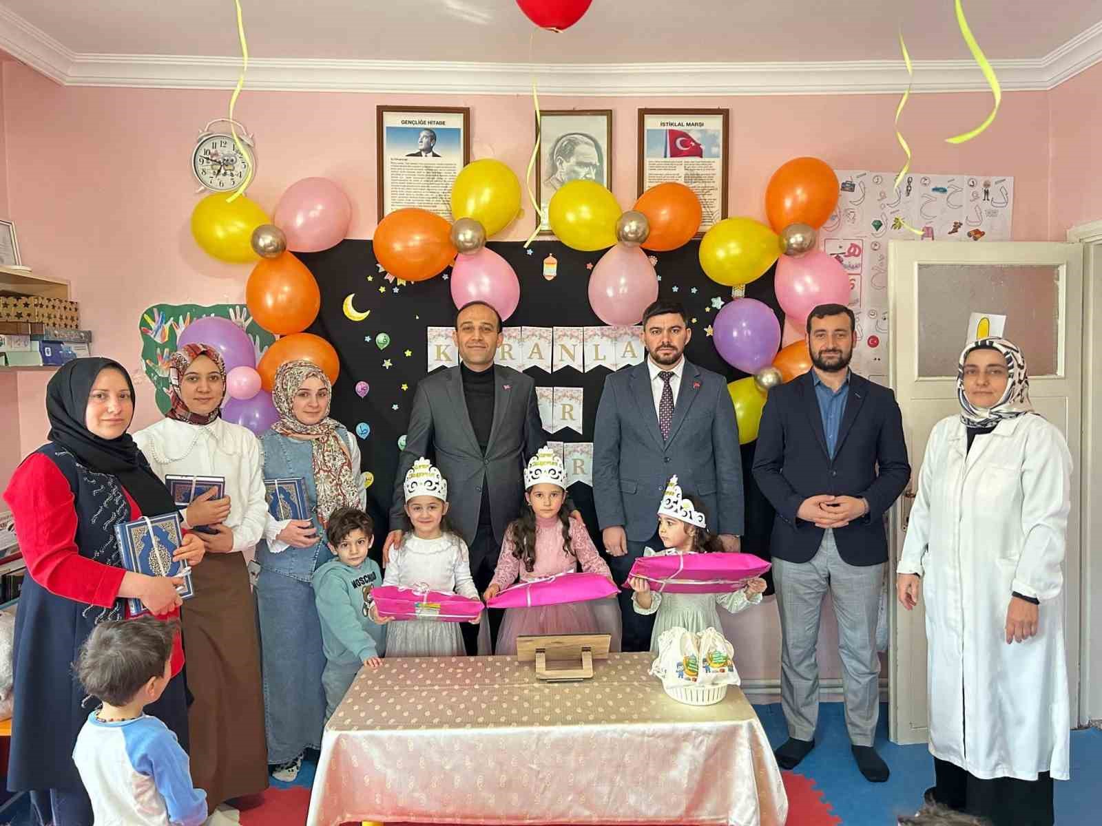 Mahmudiye’de minik öğrenciler Kur’an-ı Kerim’e geçti