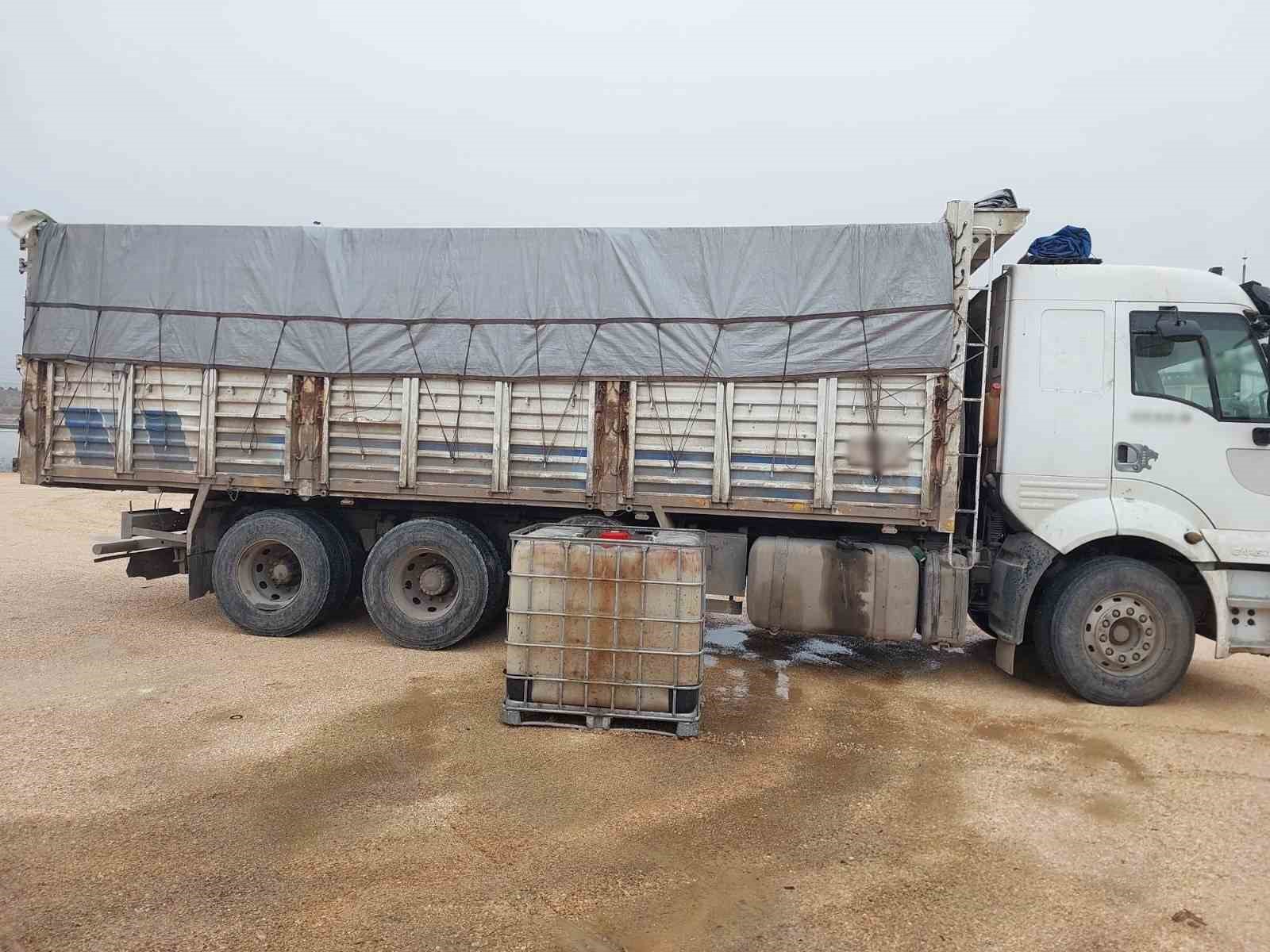 Gaziantep’te bin 980 litre kaçak akaryakıt ele geçirildi