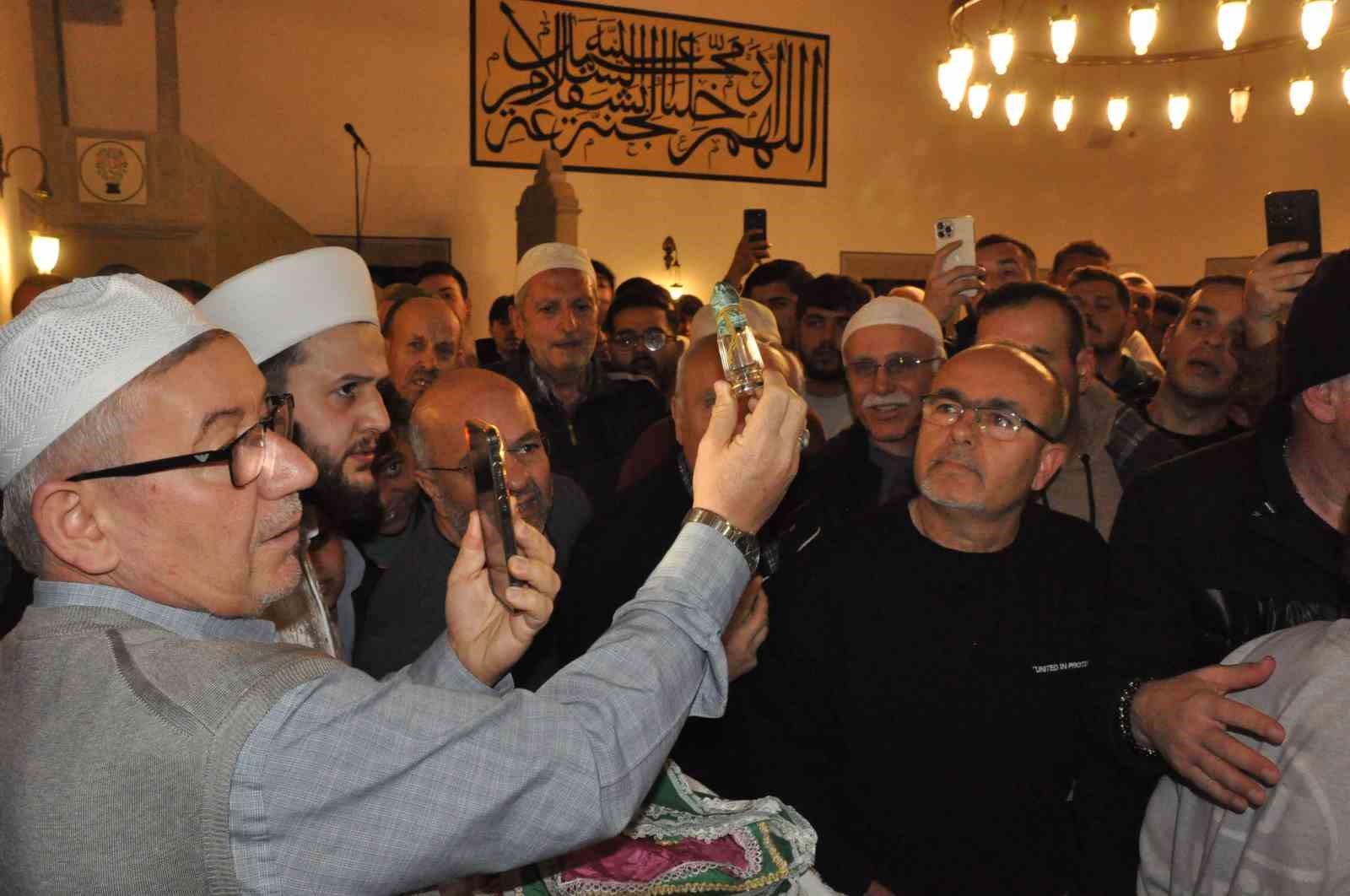 Keşan’da Sakal-ı Şerif tarihi camide ziyarete açıldı