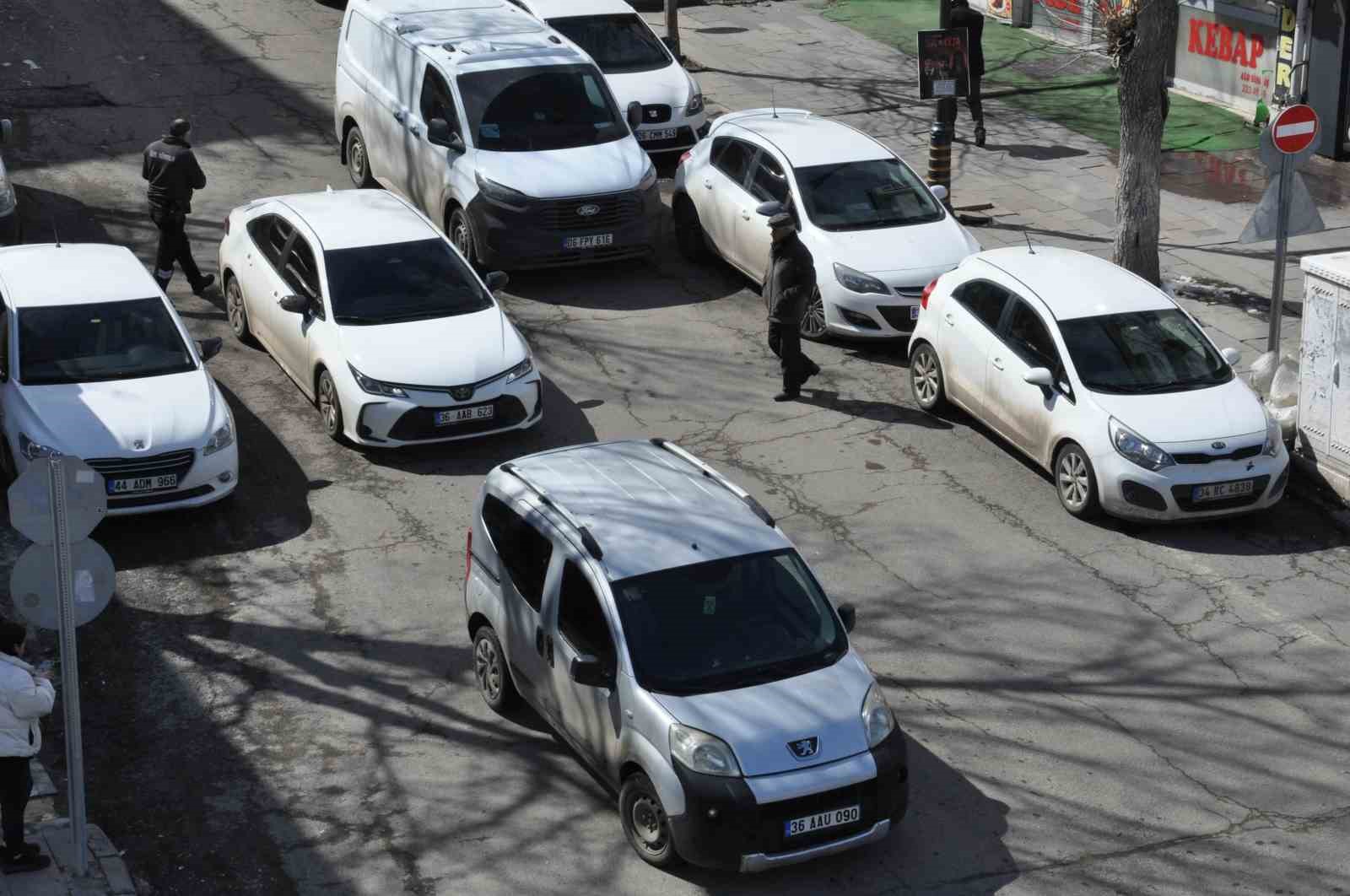 Kars’ta trafiğe kayıtlı araç sayısı 55 bin 158’e ulaştı