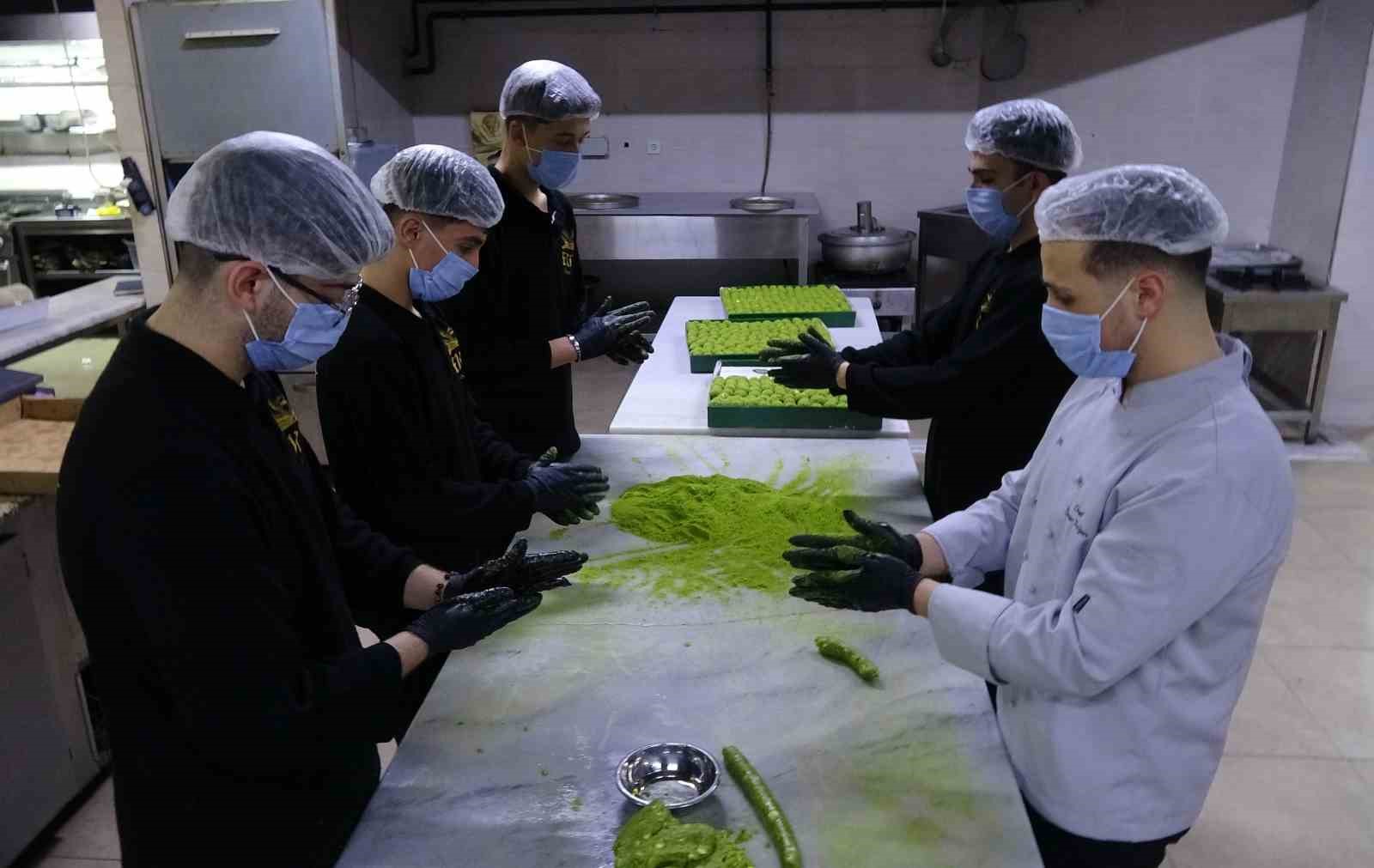 Gaziantep’in bayram lezzetleri dünya sofrasında yer buluyor