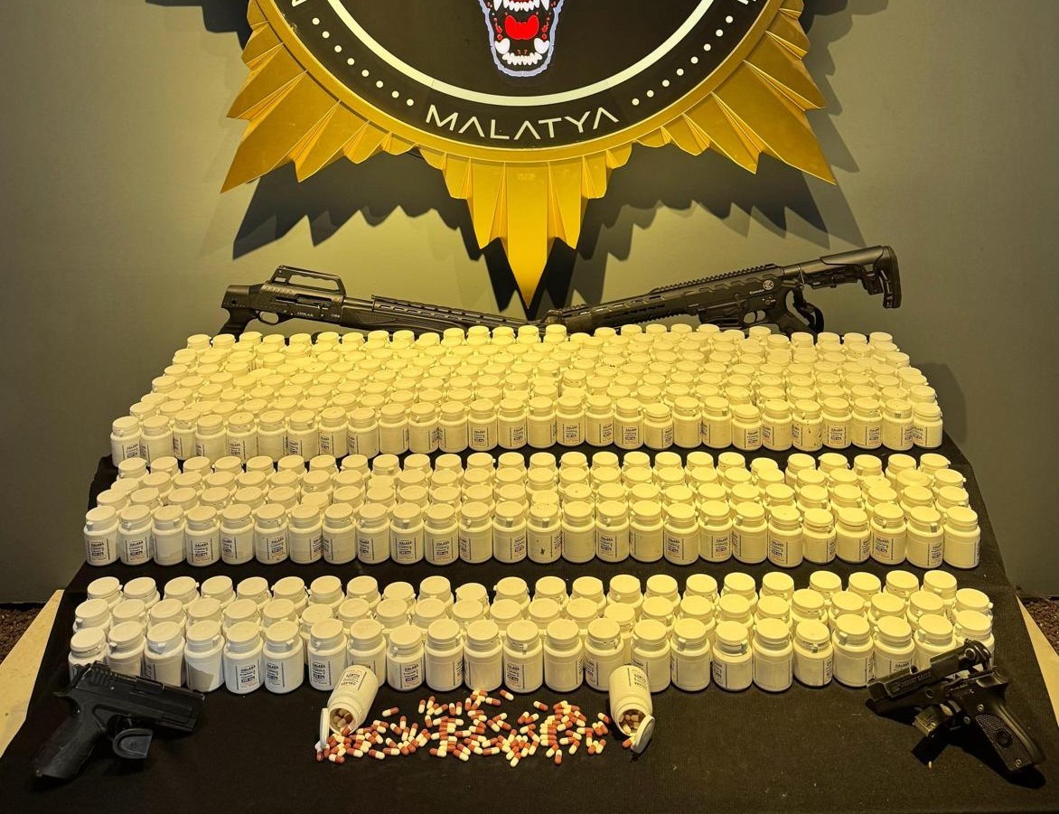 Malatya’da uyuşturucu ve silah operasyonu: 4 gözaltı