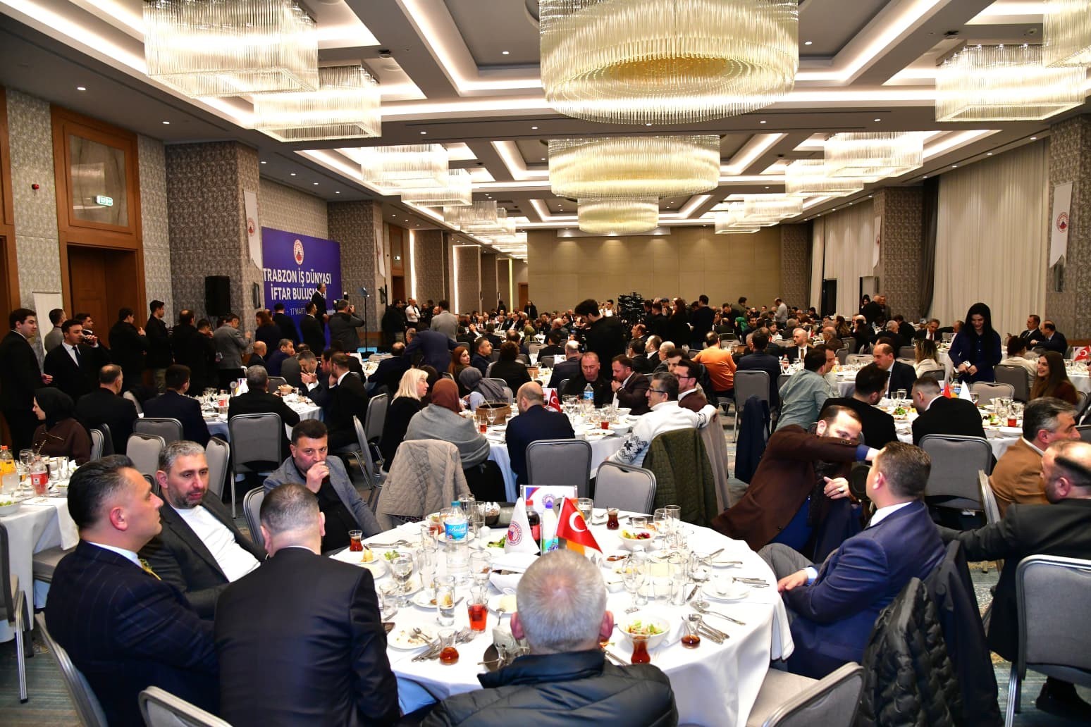 Bakan Işıkhan: "Etrafımızda yaşanan savaşlara rağmen istihdamda ve üretimde dev adımlar atmaya devam ediyoruz"