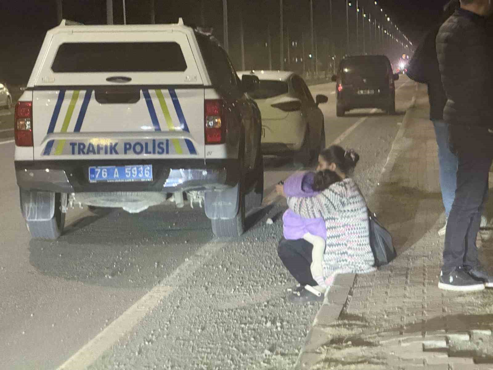 Iğdır’da otomobil sulama kanalına uçtu: Sürücü, kızı ve torunu son anda kurtuldu