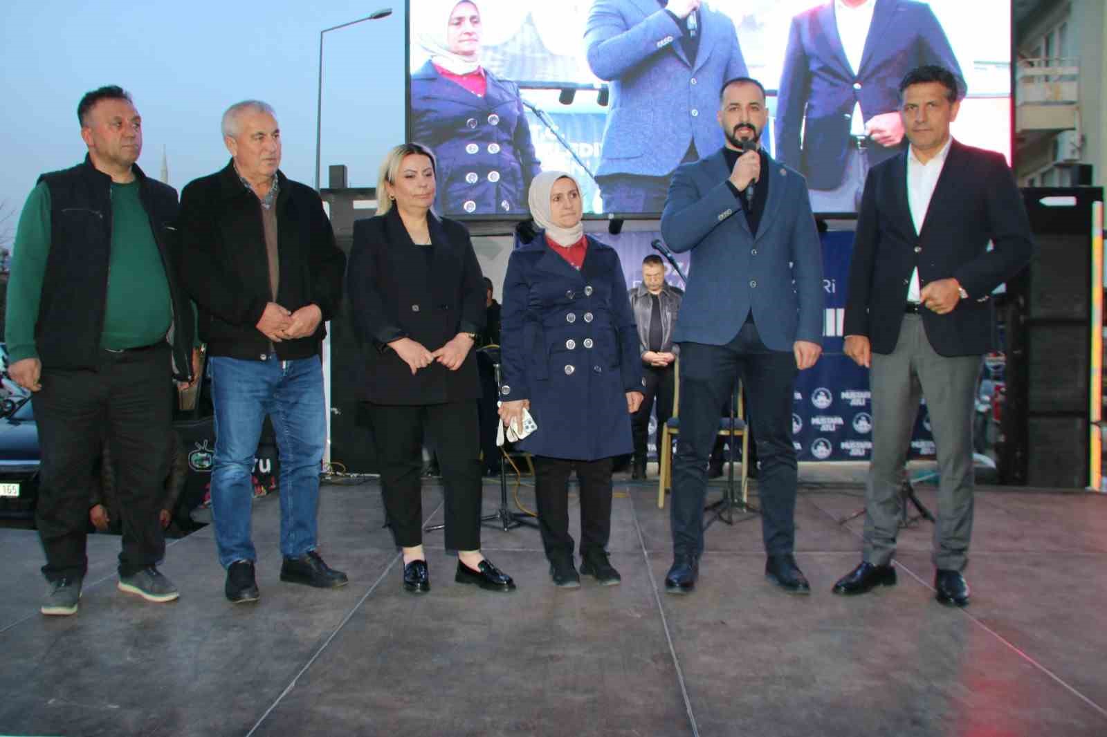 Şehit aileleri ve gaziler, iftarda bir araya geldi