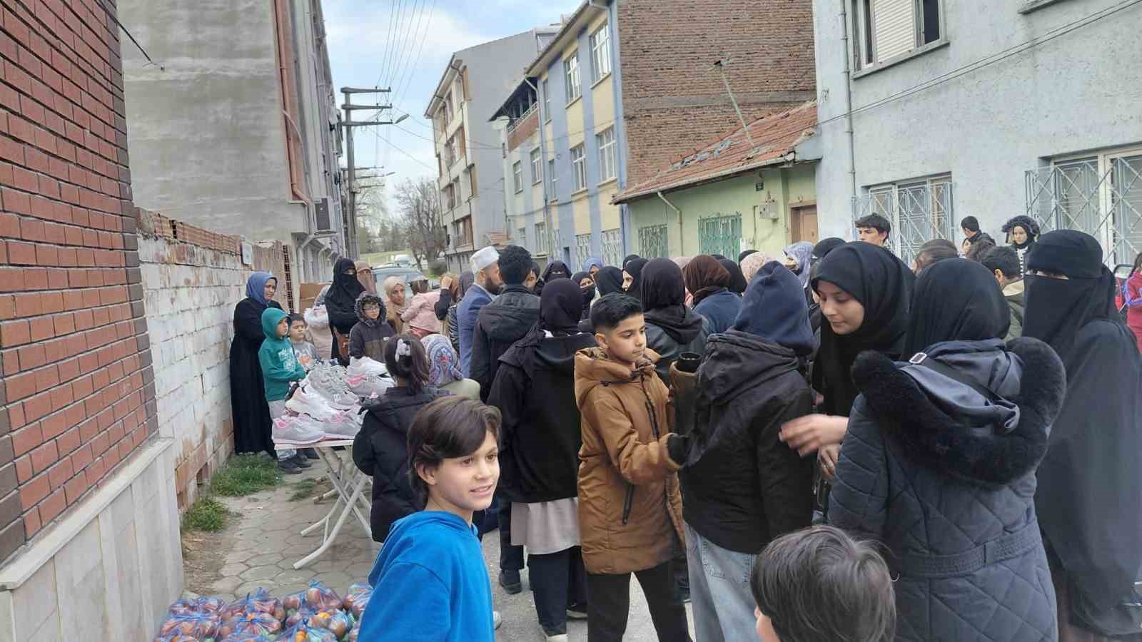 Eskişehir’de 700 kişilik "Gönül Sofrası" kuruldu