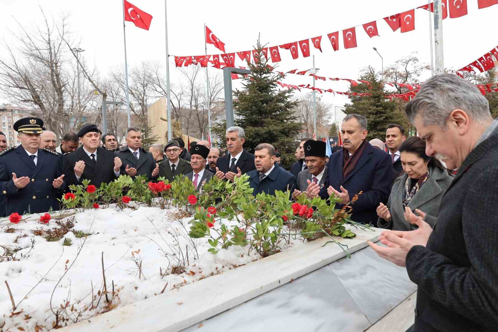 Ağrı’da Çanakkale Zaferi’nin 111. yılı törenlerle anıldı