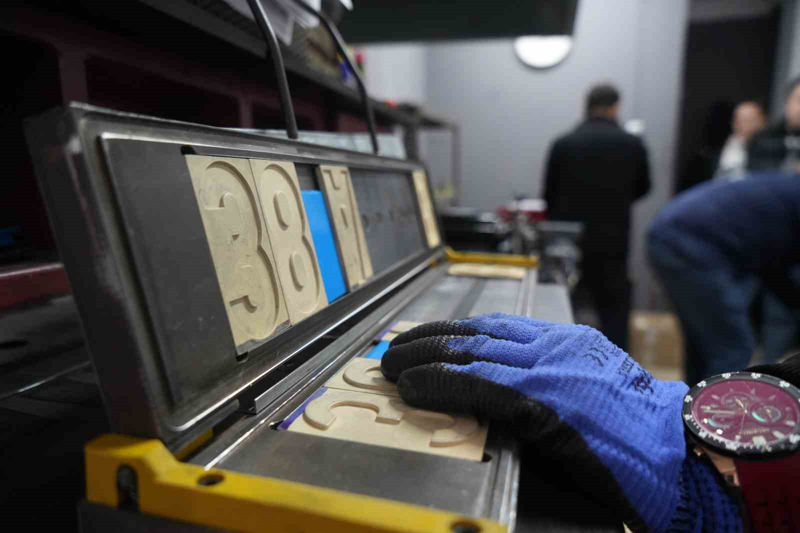 1 yıllık plaka 20 günde basıldı: Samsun’da 8 bin plaka değişti