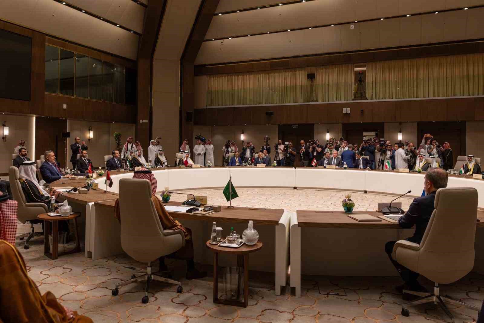 Bakan Fidan, Riyad’da bölgesel gelişmelerin ele alındığı toplantıya katıldı