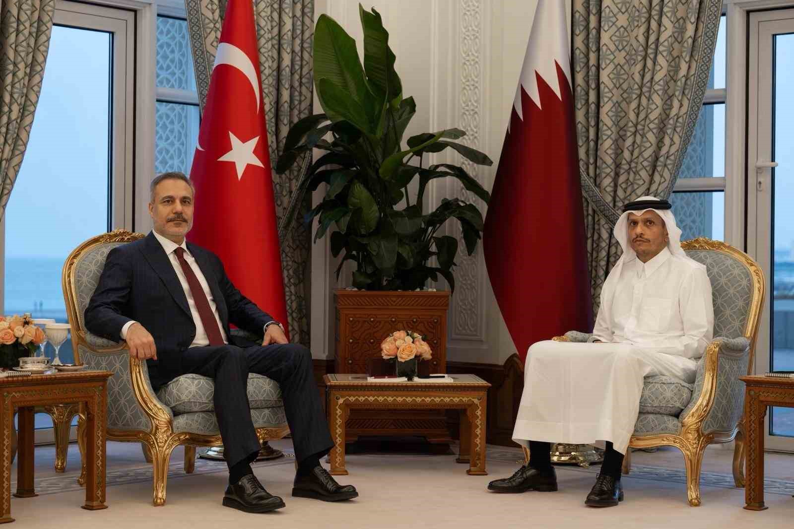 Dışişleri Bakanı Fidan, Katarlı mevkidaşı Al Thani ile bir araya geldi