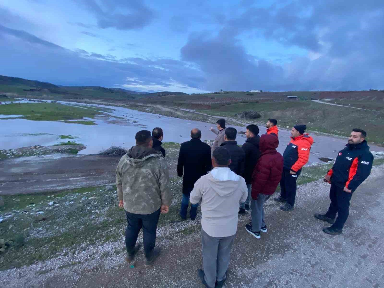 Afrin Çayı’nda mahsur kalan kişi kurtarıldı