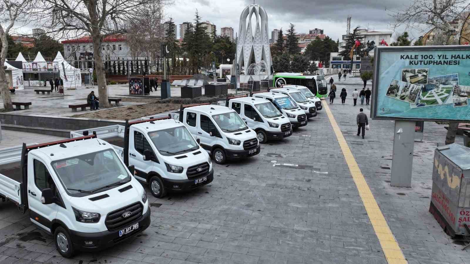 Niğde Belediyesi araç filosunu büyütmeye devam ediyor