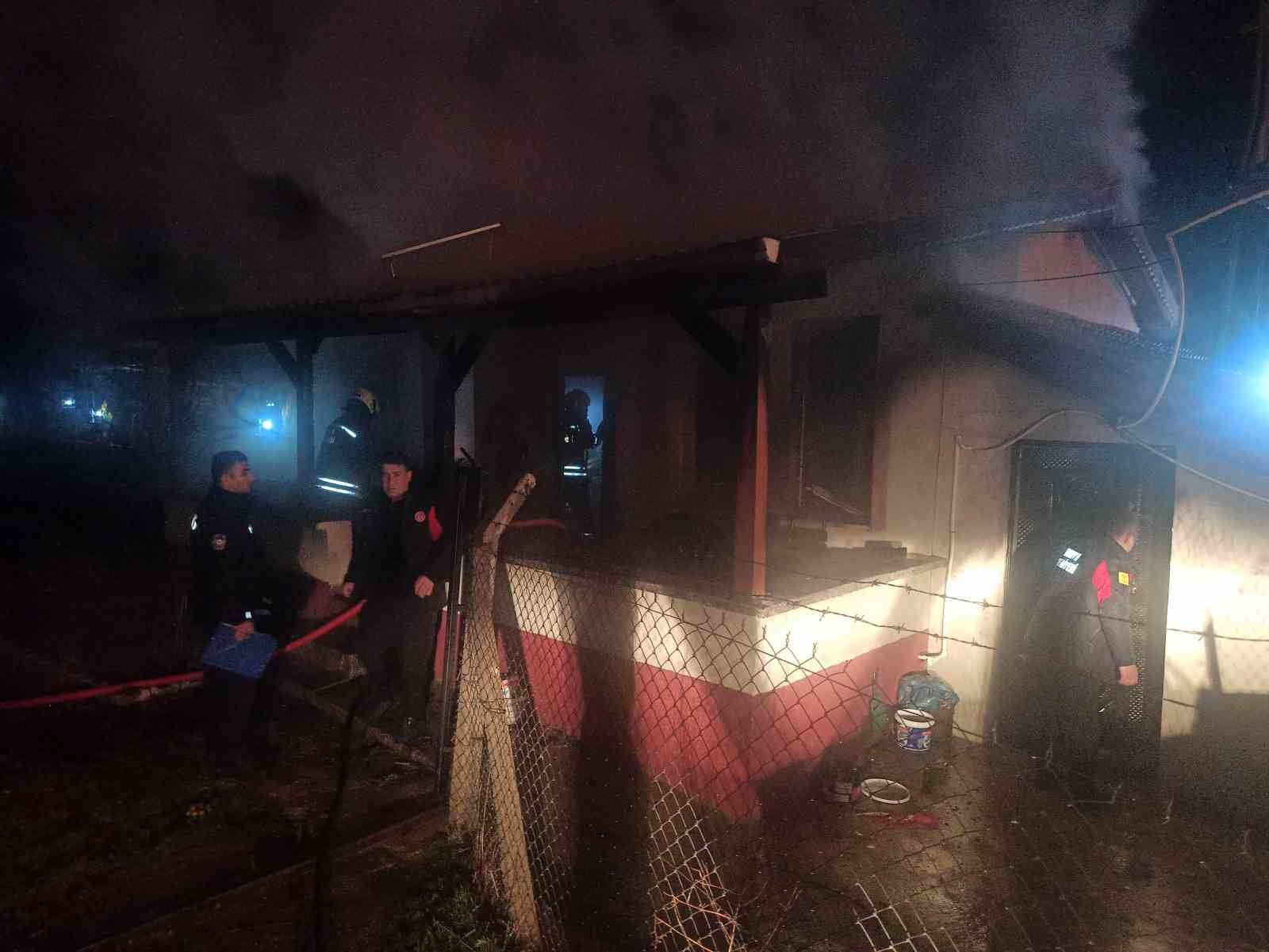 Konya’da bağ evinde yangın paniği