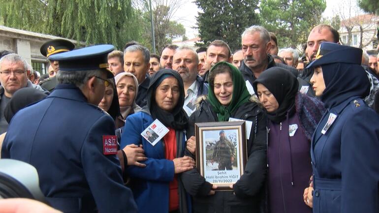 Şehit Uzman Çavuş Yiğit son yolculuğuna uğurlandı