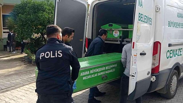 Adana'da tüyler ürperten cinayet! Eve baskın yapan maskeli kişiler misafiri öldürdü