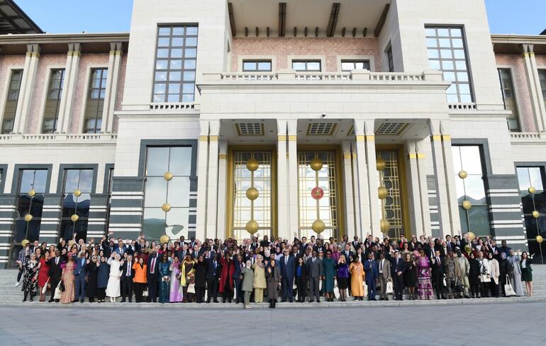 Emine Erdoğan, 'Afrika Evi' programına katıldı