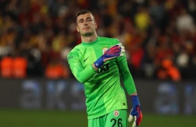 Galatasaray'da Muslera sona geldi! Yerine yapılacak transferi herkes çok yakından tanıyor