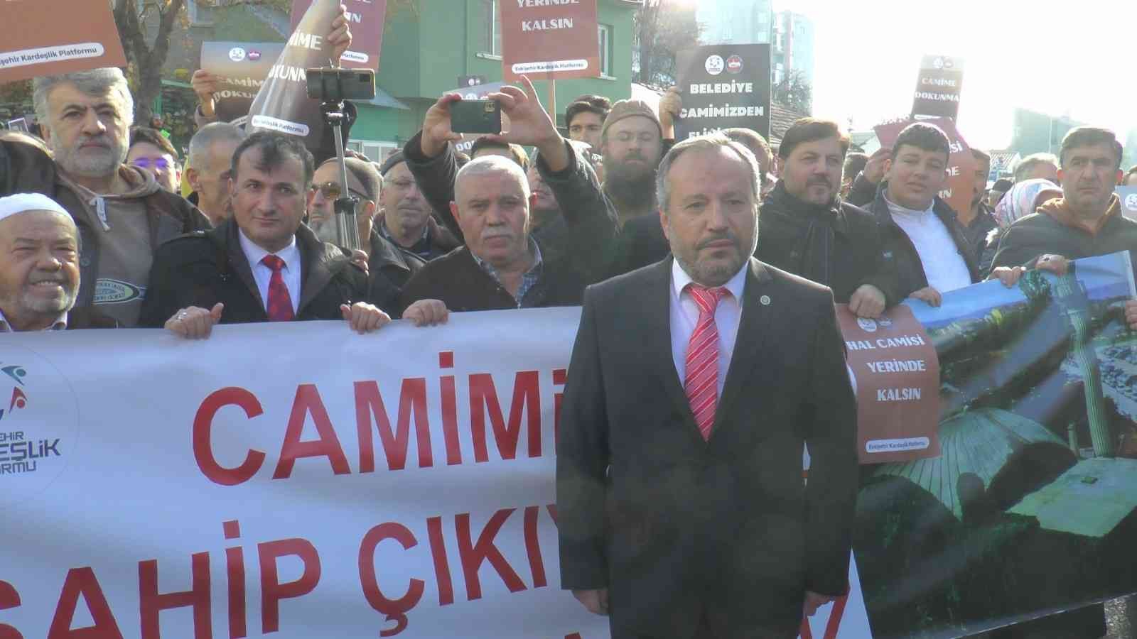 Hal Camii yıkım kararına tepkiler büyüyor