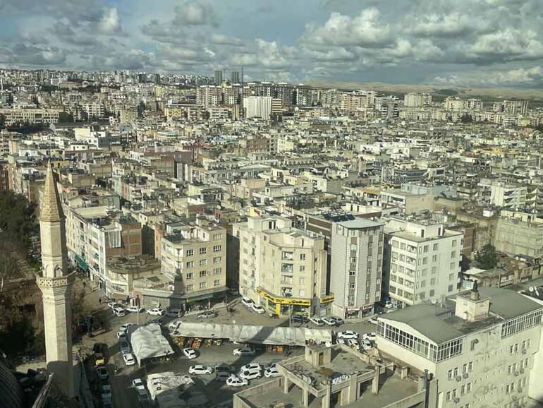 Şanlıurfa’da dere yatakları genişletiliyor, TIR şoförü aranıyor