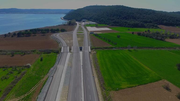 Bakan Karaismailoğlu: Gelibolu- Eceabat yolu yarın açılacak