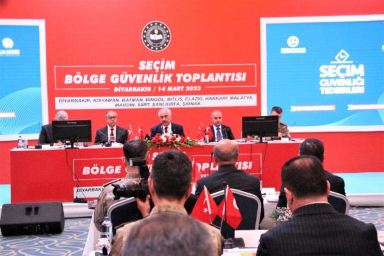 İçişleri Bakan Yardımcısı Ersoy, Diyarbakır'da seçim güvenlik toplantısında